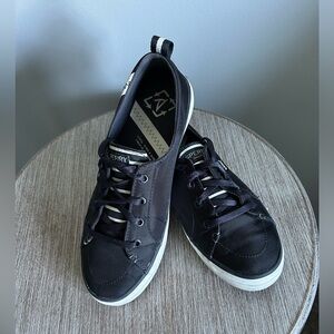 Sperry sneakers size 7.5